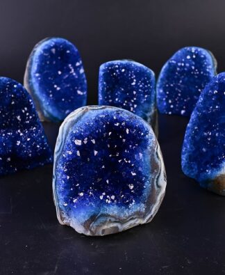 Royal Blue Crystal Cluster Geode Mystical Quartz... From Dh912603111, &Price; | DHgate.Com