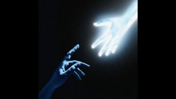 You will see this when youre in between phases of life. (A shift is about to happen)